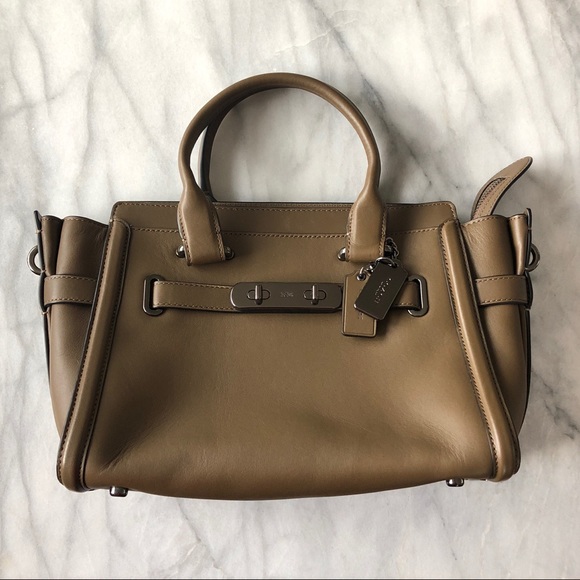 Coach Swagger Satchel Bag - Picture 1 of 4